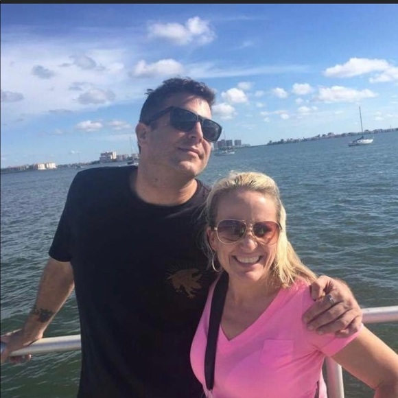 Meet your Posher, Lisa - Picture 5 of 5